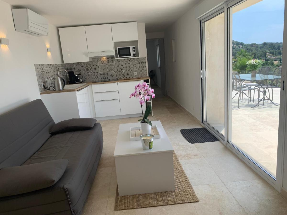 La Venturonne Appartement Neuf Rez De Jardin 45 M2 Vue Mer Et Vignes 10 Mn Des Plages 르보쎄 외부 사진